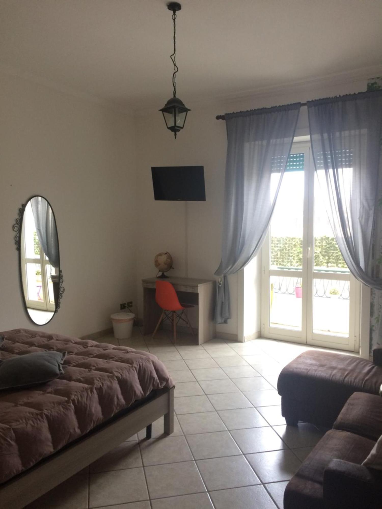 Casa Vacanze La Stazione Bracciano  Luaran gambar